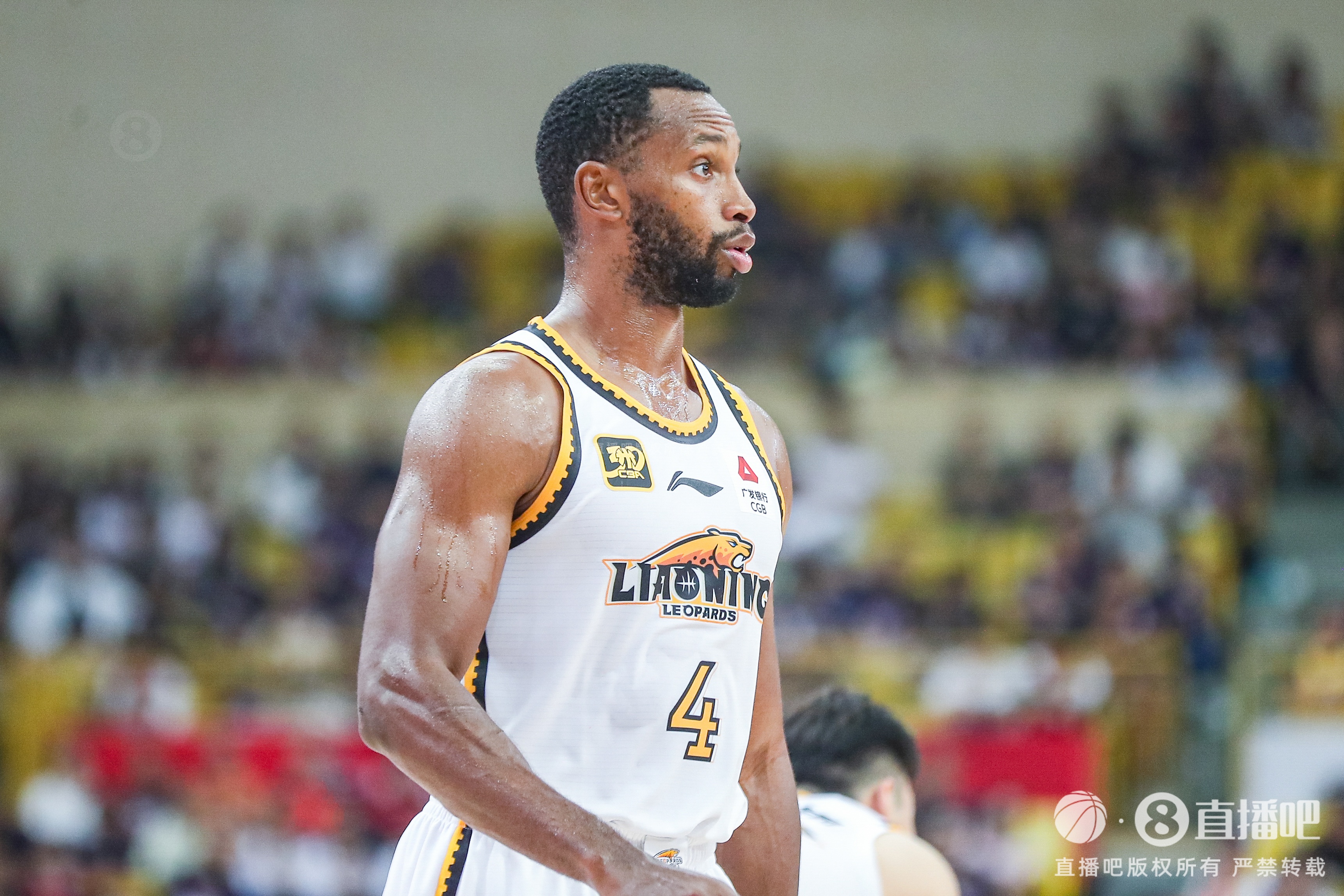 包攬球隊開場9分！弗格半場8中6砍全隊最高17分 三分2中2